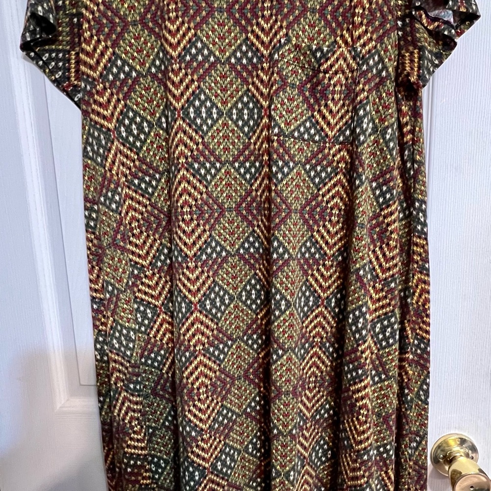 LuLaRoe Multicolor Houndstooth Top